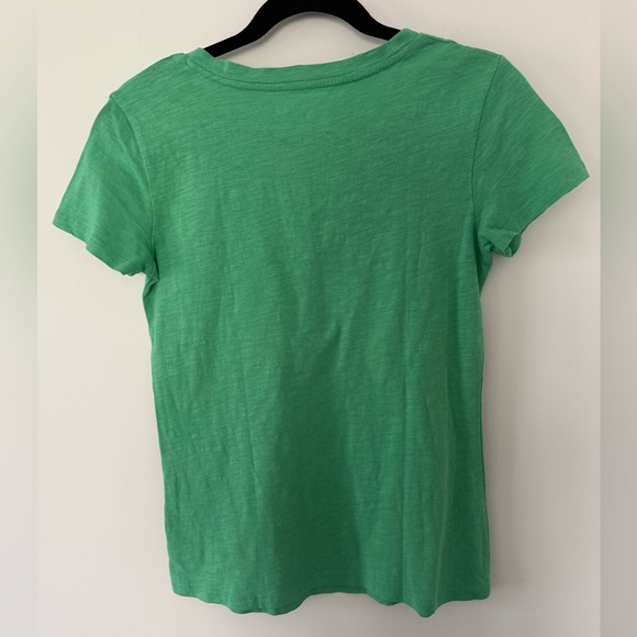 Universal Thread Green V-Neck Tee Small - Picture 2 of 4